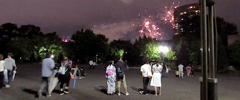 2,574 サンタクロース そり High Res Illustrations - Getty Imagesクリスマス, サンタクロース 雪車, サンタクローストナカイ