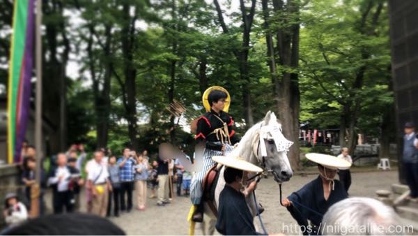 夏の神社特集2025・金峯神社 夏を彩る花手水と風鈴の音色に誘われて長岡市・きんぷじんじゃ