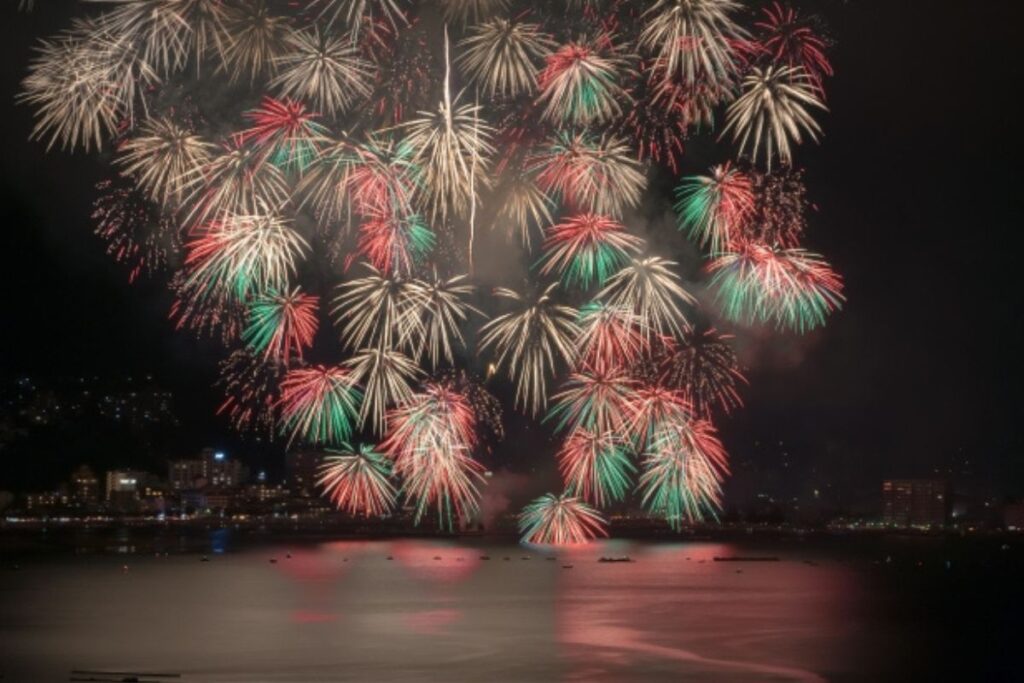 ナイアガラ花火がおすすめの花火大会10選 2025年