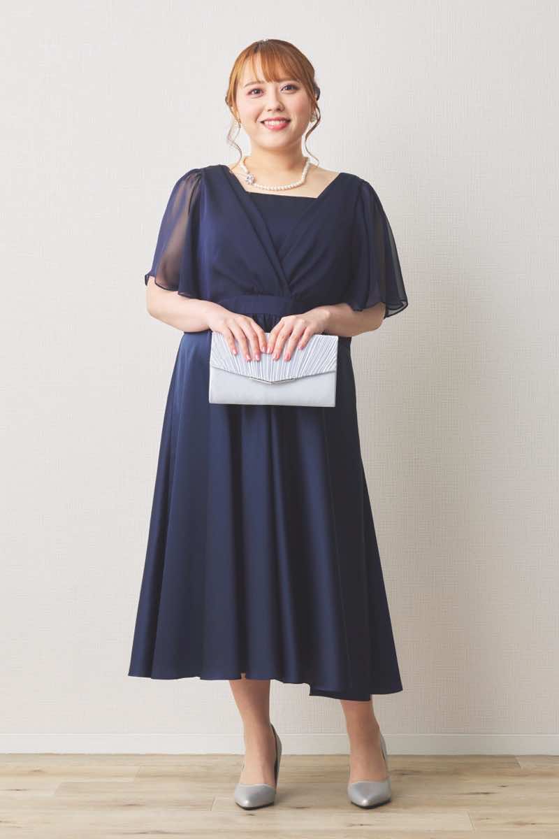 沖縄レンタルドレスショップCharming COCO – チャーミングココは沖縄県那覇市・宜野湾市にある結婚式のお呼ばれドレス 専門のレンタルショップです。レンタルドレスはクリーニング代無料で3,300円からご利用できます。妊婦OKのゆったりタイプや新作ドレスも取り揃えており