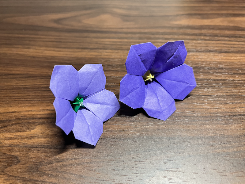 折り紙で立体的なリンドウの折り方 – Monosiri