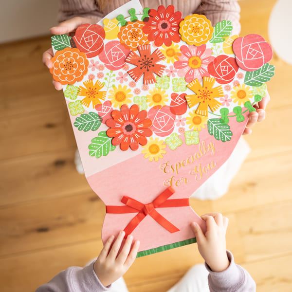 園児との交流会🎁手作りプレゼントぶどうの家