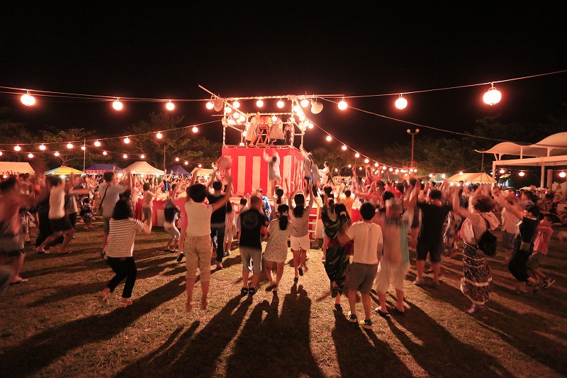 盆踊りの提灯 写真素材4455379- フォトライブラリ