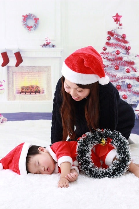 こんにちは、アニバーサルスタジオです🧸 アニバーサルでは11 30 土 よりクリスマス撮影会🎄を開催！ 参加無料！写真 データがもらえちゃいます📸アニバーサルオリジナルクリスマスカードもプレゼント🎁 アニバーサル全店で開催！ご予約お待ちしております🙌 .ア