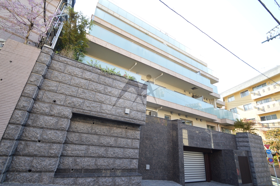 ロイヤルシーズン赤坂三井のリハウス