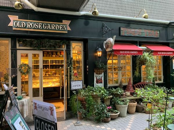 淀屋橋のロンドン！？本格的アフタヌーンティーが2,200円で楽しめる英国調ティーサロン『オールドローズガーデン』シティリビングWeb