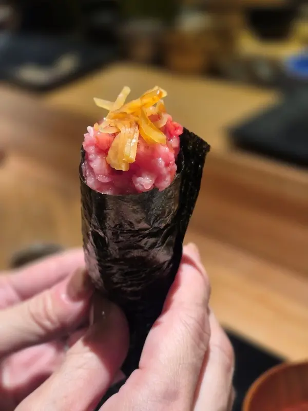 プラス5万円！お祝い寿司事件 義姉が諭す「主役はお義母さんなのよ？」＜第10話＞ 4コマ母道場 - ライブドアニュース