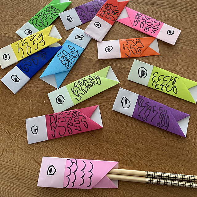 折り紙で簡単にできる！ガーランドの作り方と、色の選び方 お誕生日パーティの飾り付け - 心を楽に、シンプルライフ