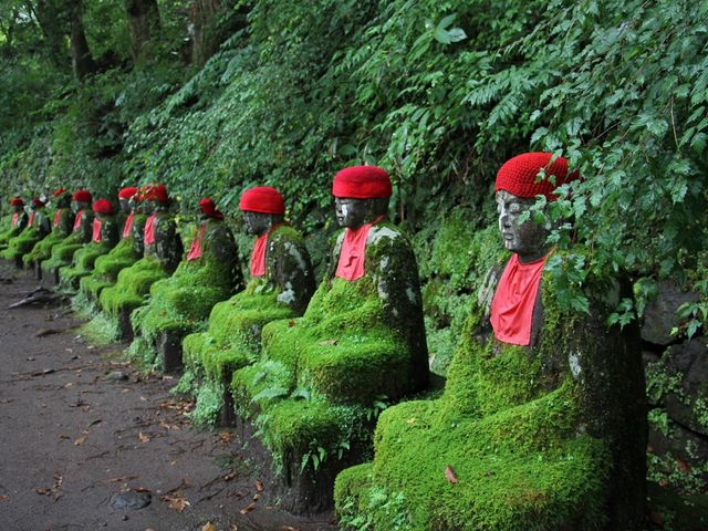 並び地蔵 栃木県日光市– 不埒な編み物三昧の日々