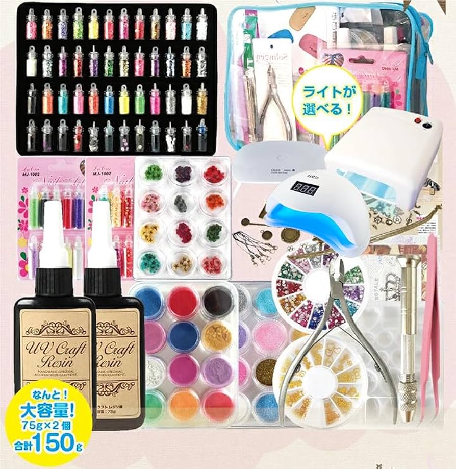 Amazon.co.jp:ケラッタ レジン セット クリスマス ツリーに飾れるオーナメント作り ライト付き シリコンモールド 雪の結晶ジンジャーマン 雪だるま : ホビ