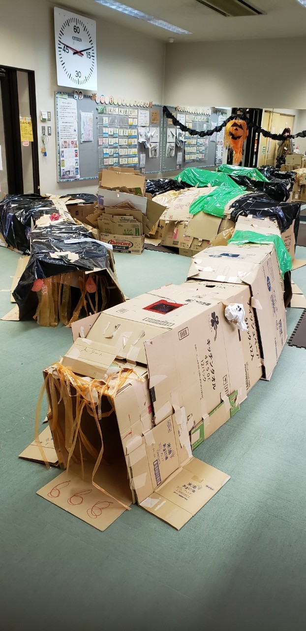 お化け屋敷」のアイデア 17 件お化け屋敷, おばけやしき, ハロウィン 工作