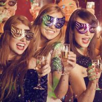 カップル2,000組が選んだ 結婚式BGMランキング ！ 入場・乾杯などシーン別でおすすめ楽曲TOP10を大発表！～定番曲から演出を盛り上げてくれる一曲まで、新旧の名曲が勢ぞろい～アニヴェルセル株式会社のプレスリリース