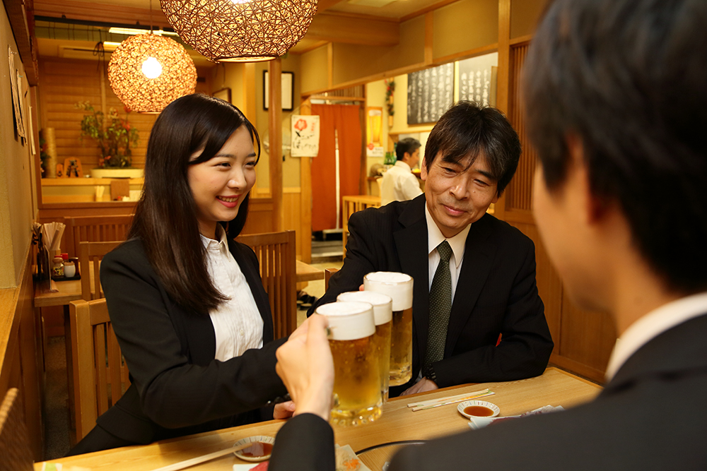 美女だらけ モデルの女子会に「単独潜入」したら、想像を絶する精神状態になったでござるッ!!ロケットニュース24