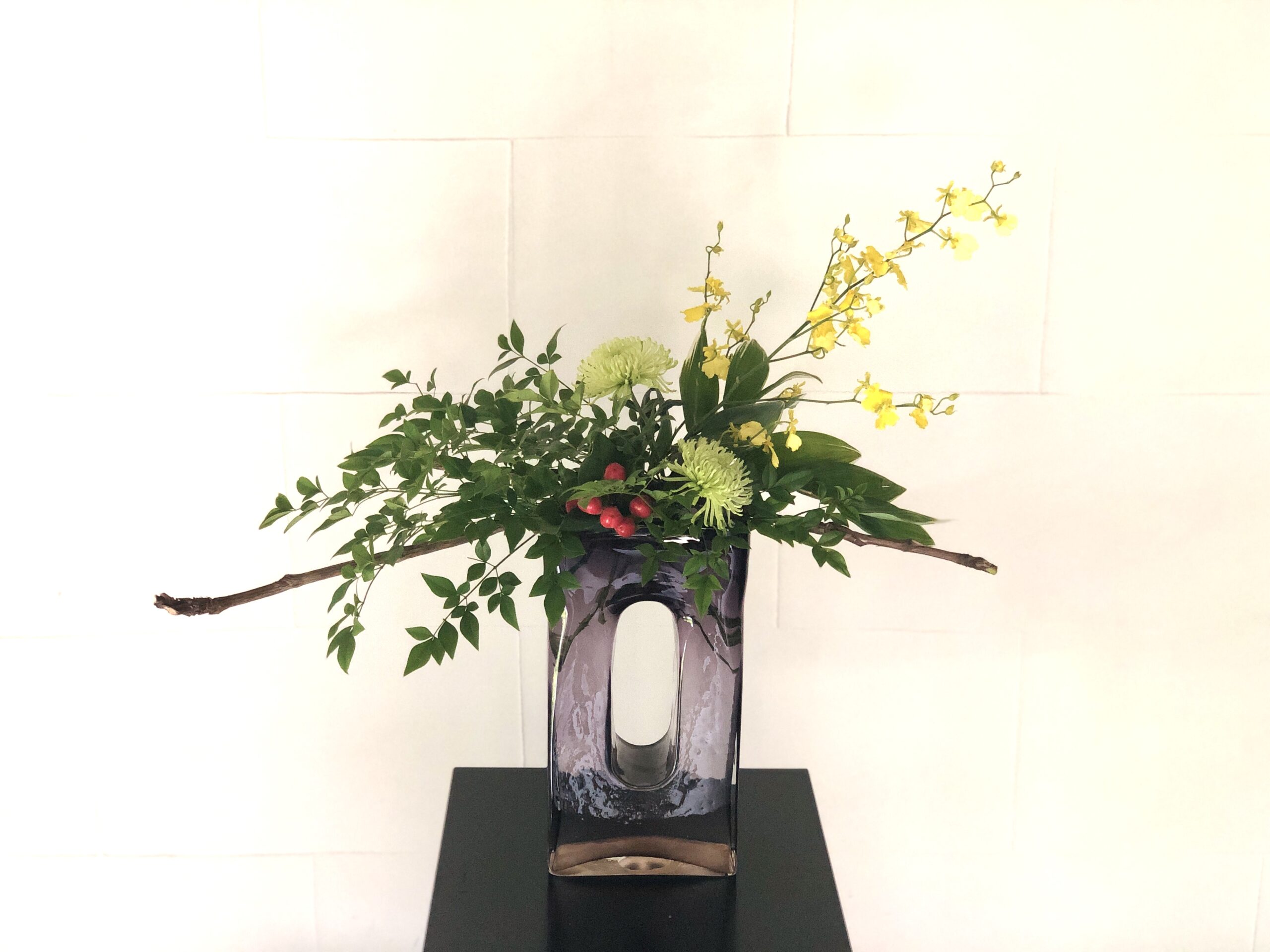 花飾り アレンジ名 赤いふさと南天をポイントに組み合わせ自由！ 花の髪飾り専門店 HanaMary ハナマリー