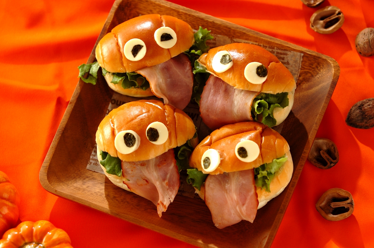 Amazon.co.jp: 執事喫茶にお帰りなさいませDVD: 八神蓮, 河合龍之介, 永岡卓也, 兼子舜, JUNE, 団次朗, 梶研吾,佐藤太: DVD