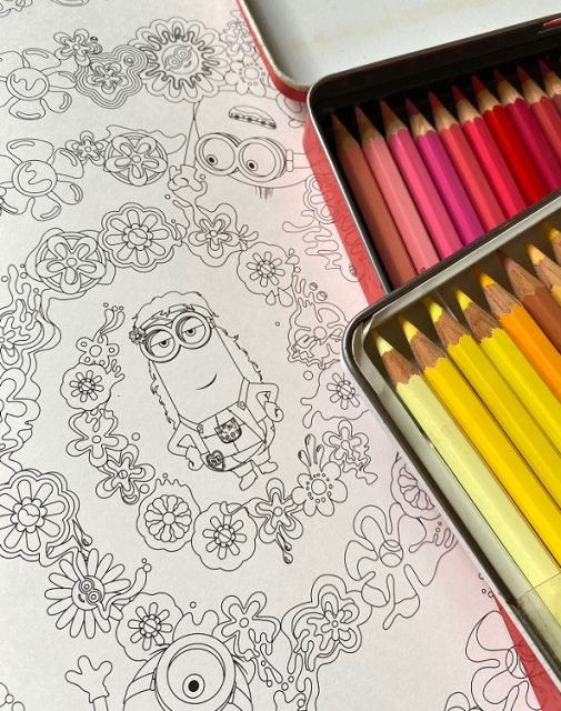 4冊までメール便OKショウワノート ミニオンズ ぬりえ 塗り絵セレクション B5 290-5200-01 プレゼント ギフト 自宅 ステイホーム: ぶんぶん文具屋さん Yahoo!店 - 通販 - Yahoo!ショッピング