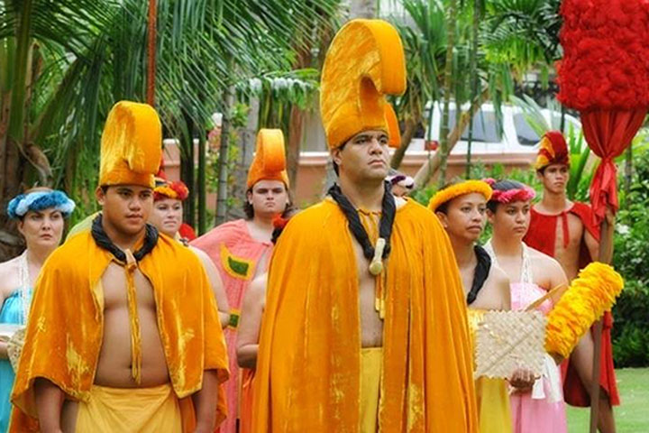 ハワイ装飾 夏のテーマ ハワイ風情 パーティーデコレーション 飾り 雰囲気作り テーブルスカート キラキラ パーティー飾り ハワイアン 撮影小道具ジャングルデコレーション siawadeky275*75cm- メルカリ