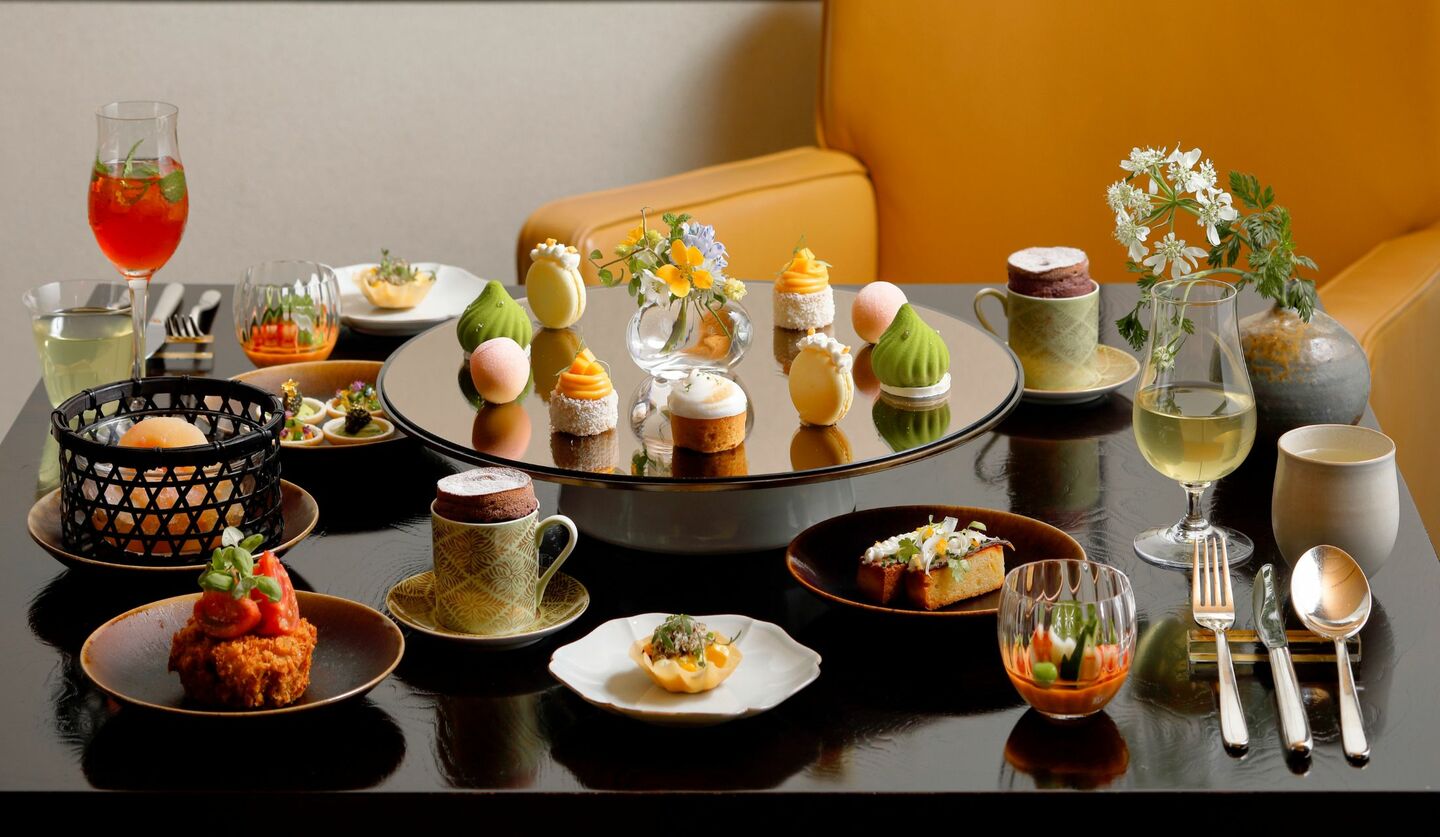 パーク ハイアット 東京、ピンク尽くしの春限定アフタヌーンティー＆サクラスイーツ - ファッションプレス