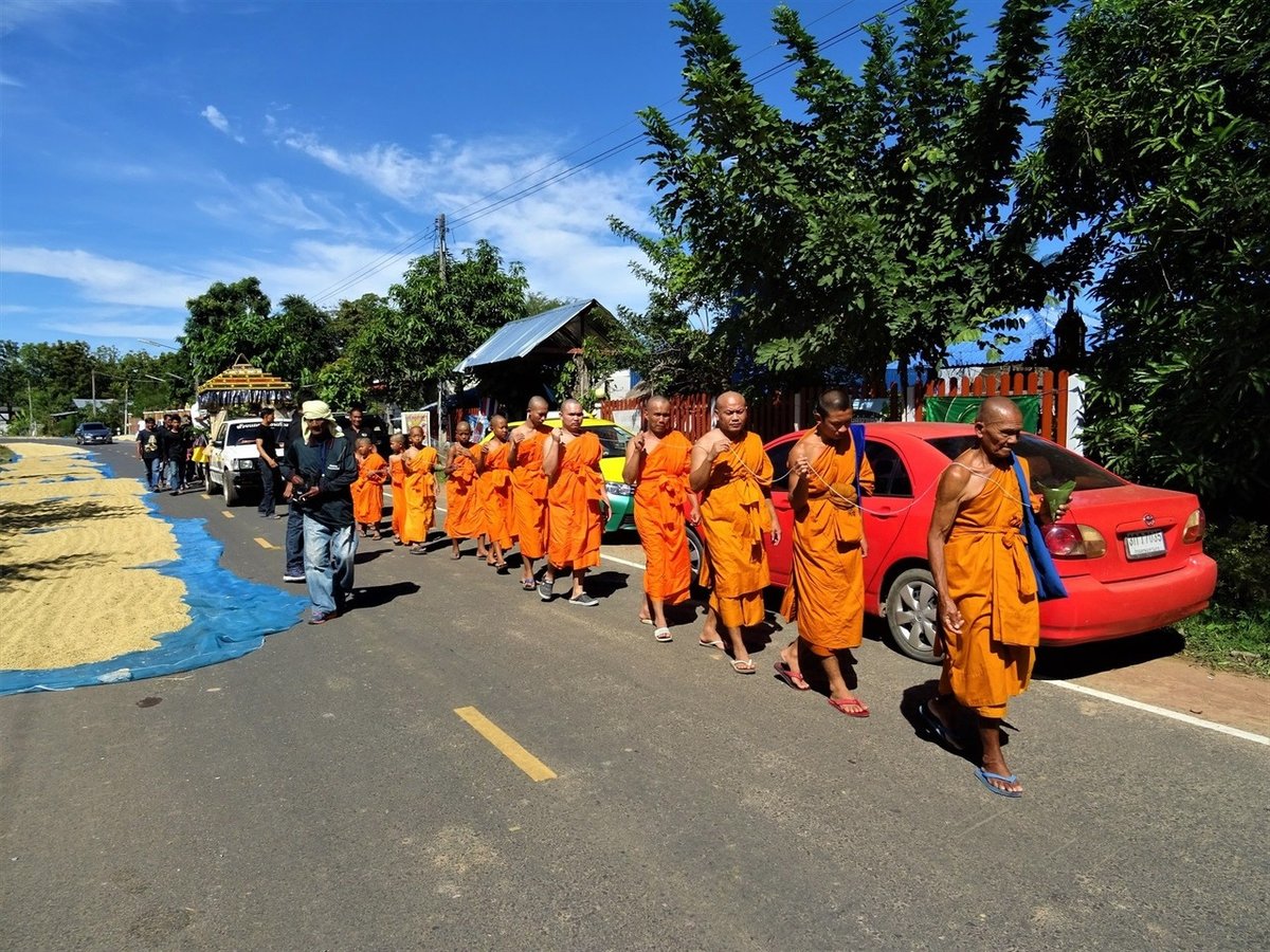 タイ王国訪問記 番外編:その1 廃車ドットコム