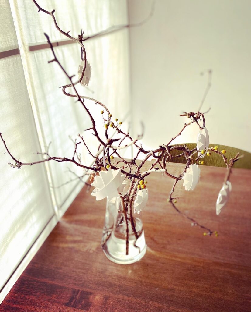 簡単！トイレットペーパーの芯で作る可愛いクリスマスツリーの作り方 - Easy! How to Make a Cute Christmas TreeUsing Toilet Paper Rolls