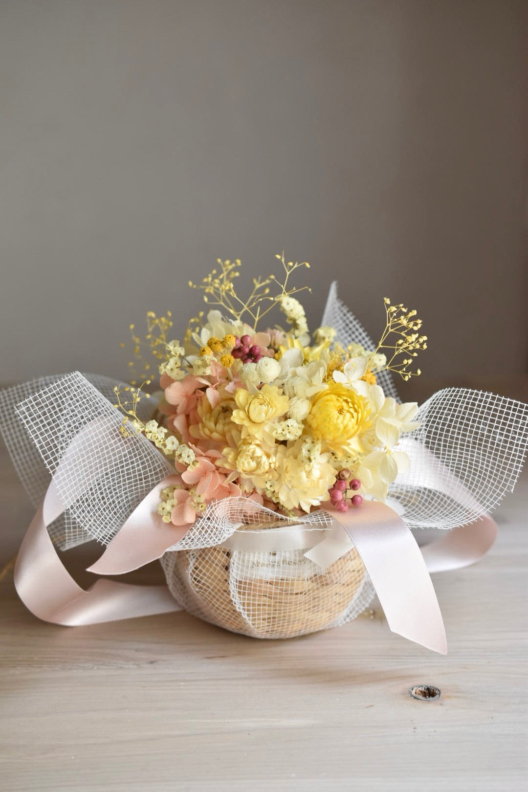 プレゼント ギフト プレゼント フラワーバスケット 贈り物 誕生日 柳 カゴ バック かごバッグ 天然素材 バスケット フェイク 通年 アレンジ 人気誕生日 ギフト対応 ラッピング プチギフト かごバック プレゼントDRAWER PLUSドロワープラス