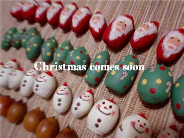 どんぐりや松ぼっくりのクリスマスリースせいさくっと