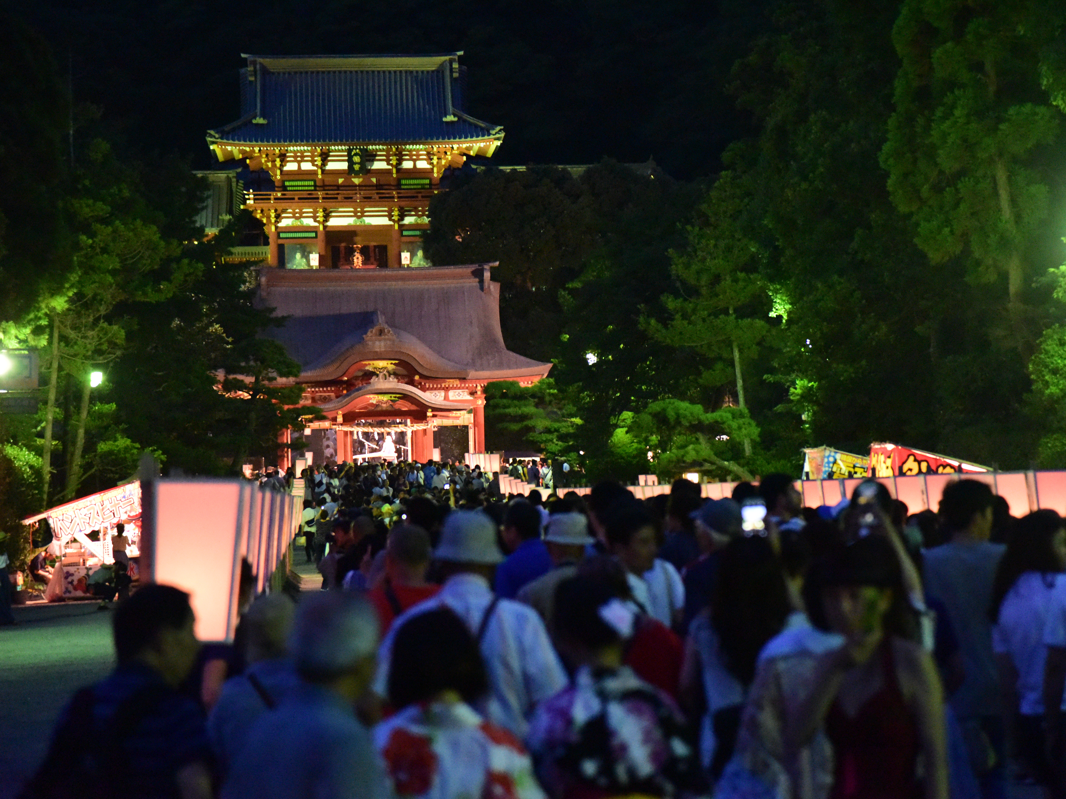 朝もいいけど、夜もいいよ。 鶴岡八幡宮のぼんぼり祭りの最終日8 9 金 、 鎌倉表参道商店街で駅前夜祭りを開催します。 鎌倉でローカルな体験を♪8 9 金かまくら駅前夜祭り 開催します！https:kamakura-omotesando.com blog 202408_yomatsuri 今年３月にご好評