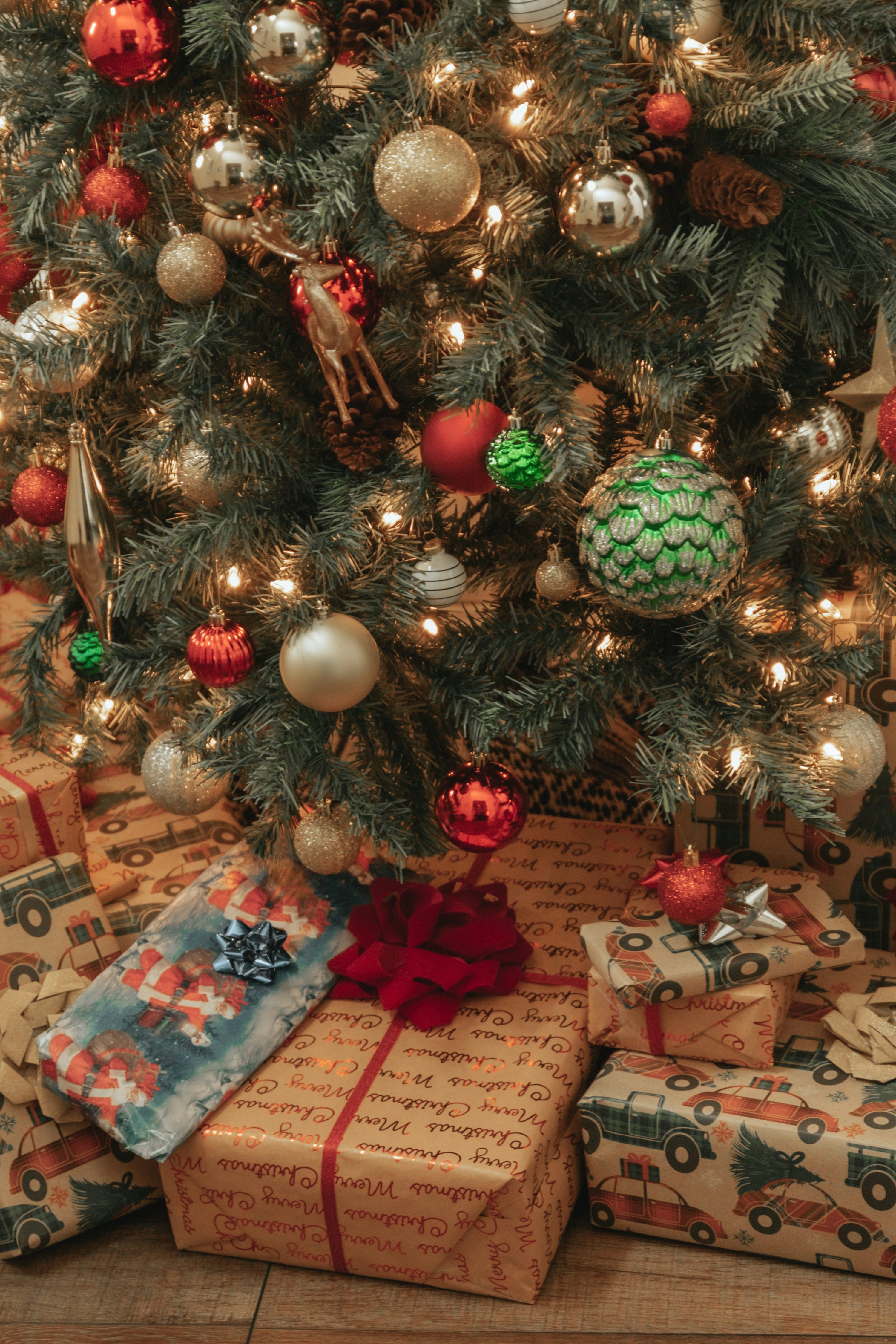 即納 クリスマスツリースカート ファー 立体飾り 下敷物 下周り 直径78cm クリスマスパーティー オーナメント インテリア 豪華 雰囲気クリスマスツリースカート雑貨 クリスマス飾り 装飾 ホワイト 送料無料modanic