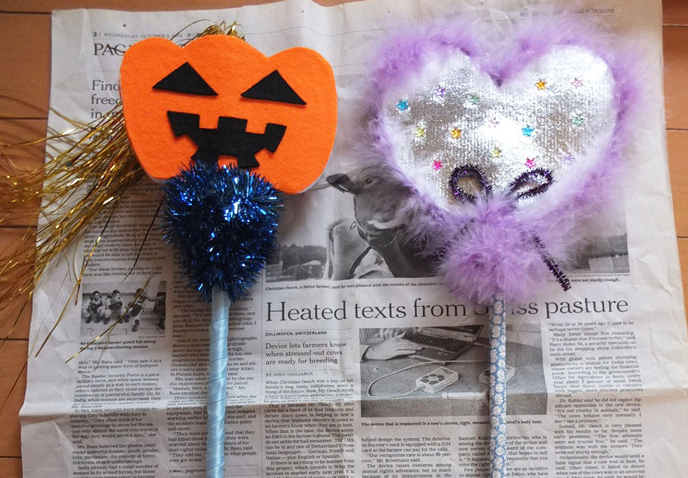 100均で楽しくハロウィン♪仮装グッズのご紹介♪とペーパーストローで作るコウモリの杖♪とりどり