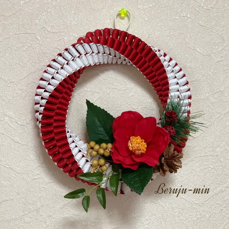 正月飾り リースしめ縄 お楽しみ○紅白椿しめ縄飾り○お正月飾り 玄関 手作り 水引 しめ縄リース : ふらわーぱれっと ヤフー店 - 通販 -Yahoo!ショッピング