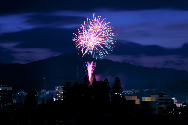 2023 第67回 大垣花火大会が今夜開催！300mのワイドスターマインは必見夜景FANマガジン