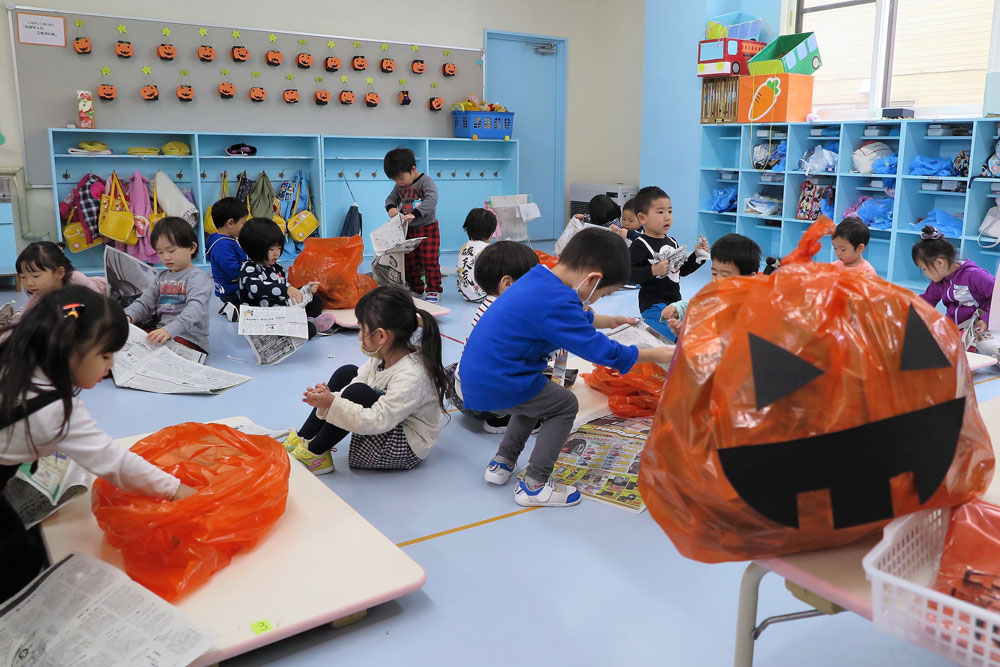 ハロウィンパーティーにおすすめゲーム！SNSも盛り上がる！cozre コズレ 子育てマガジン