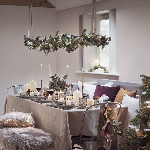 今日は特別な日☆クリスマスの食事が映えるテーブルコーディネートRoomClip mag暮らしとインテリアのwebマガジン