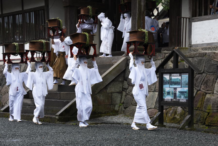 阿蘇神社 おんだ祭り - 駅探