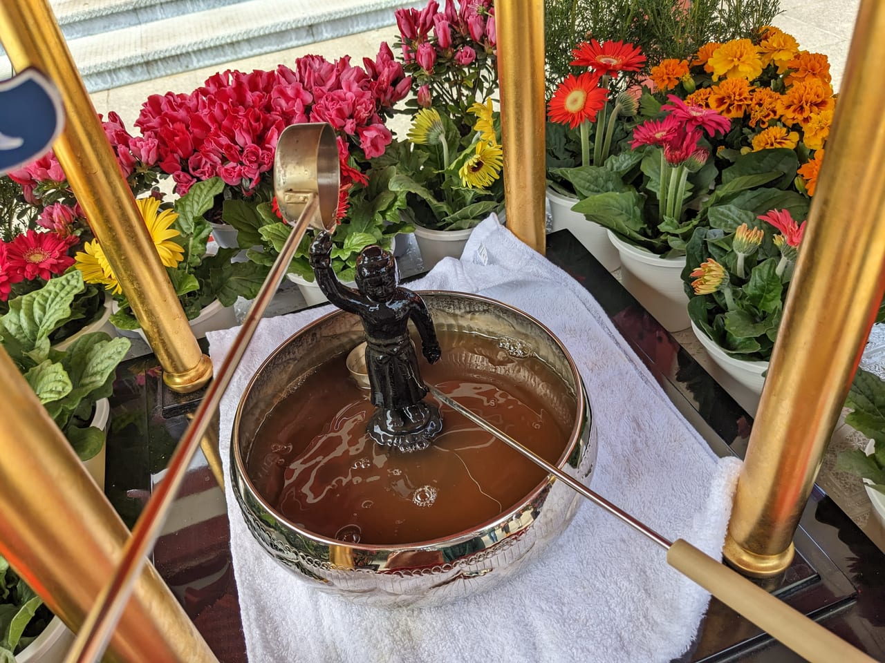 4月8日 土 はお釈迦様の誕生された日です 花まつり曹洞宗 足利市 宗泉寺