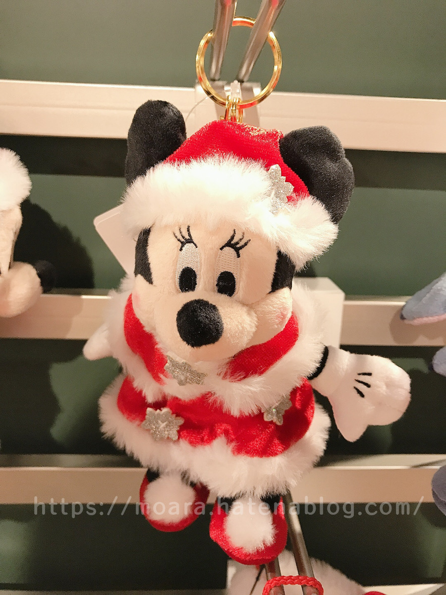 Amazon.co.jp: クリスマスぬいぐるみキーホルダー、キーホルダーぬいぐるみクリスマス人形 赤い帽子 スカーフ キーホルダー ぬいぐるみキーホルダー - ホリデーデコレーション クリエイティブソフトツリーオーナメント バッグ キー 新年 子供 大人用 : おもちゃ