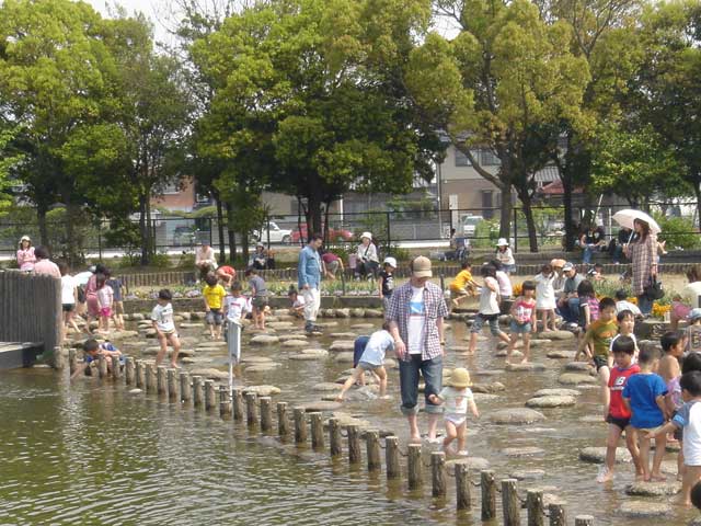 まさに『こどもの国！』ボート50円！遊具も豊富で一日遊べる！いこかな宝塚・いこかなごや