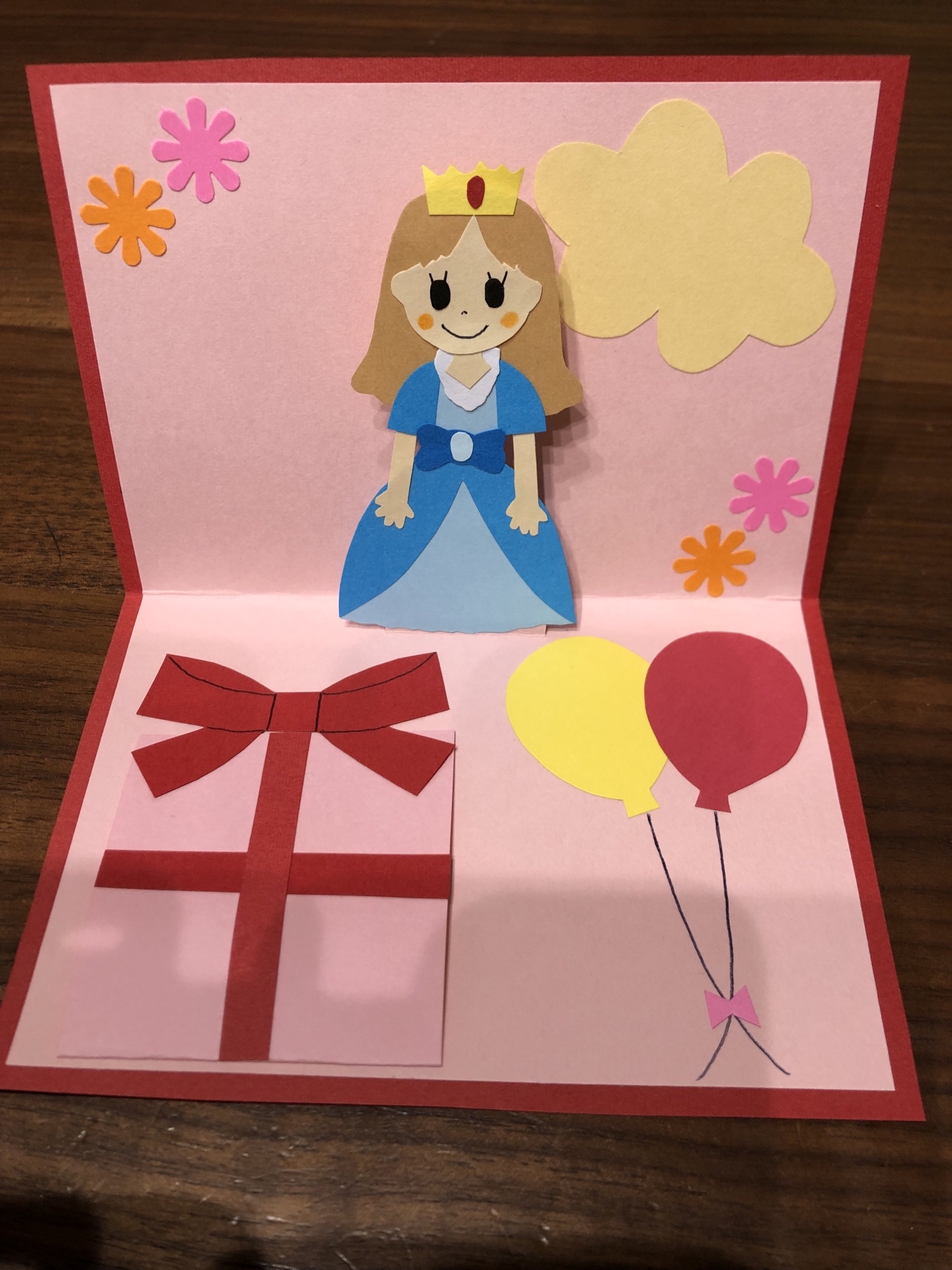 ディズニー くまのプーさん パーティーガーランド 誕生お祝い 立体カード 日本ホールマークのグリーティングカード –日本ホールマーク公式オンラインストア