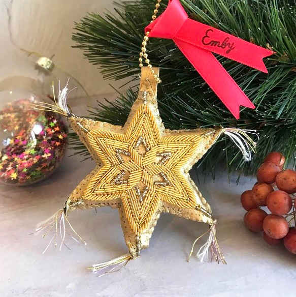 ダイソー 5歳からひとりで作れる！手作りクリスマスオーナメント&あんふぁん