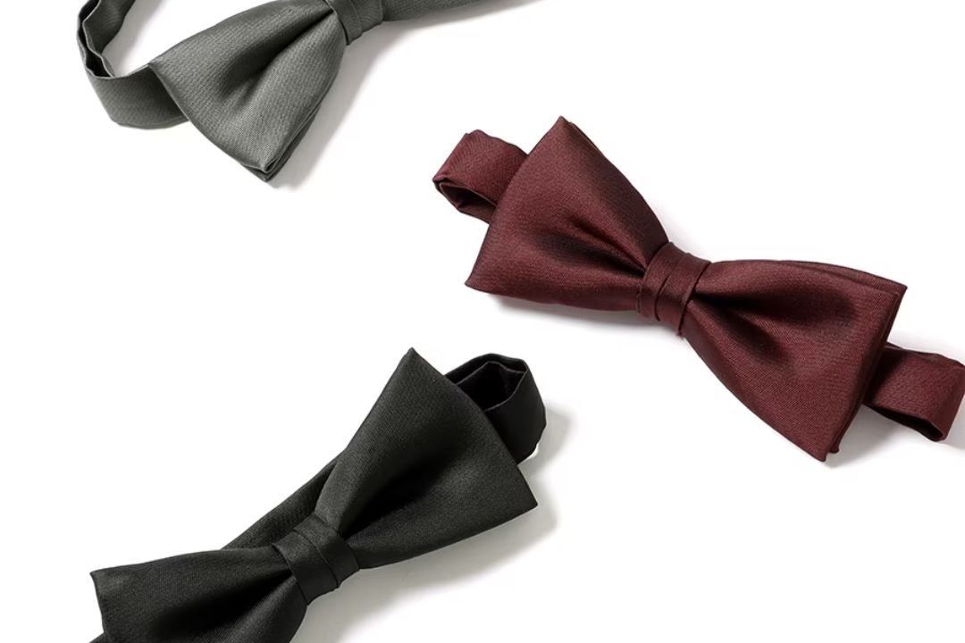 結婚式に蝶ネクタイはマナー違反？着回しのポイント・コーデを紹介AOYAMA Journal
