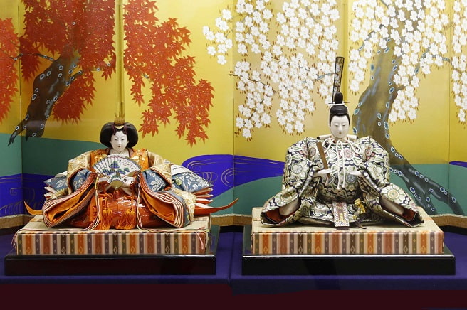 出雲大社の縁結びの糸で作ったストラップ。半分壊れちゃったけどきちんと務めを果たしてくれました *^^*- 読書メータ