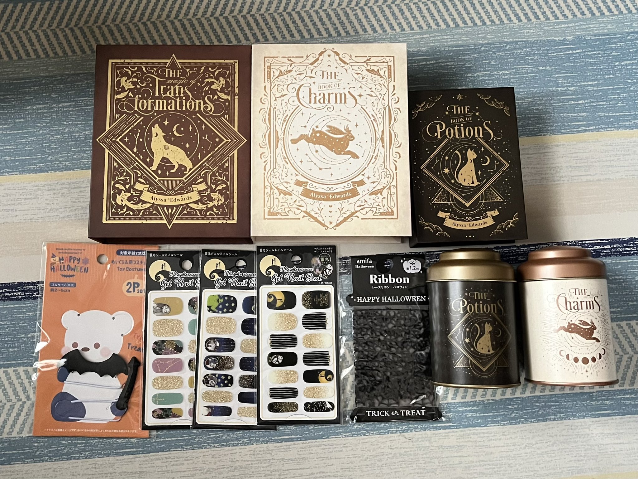 セリアにハロウィンマステやフレークシール、転写シールがいっぱい