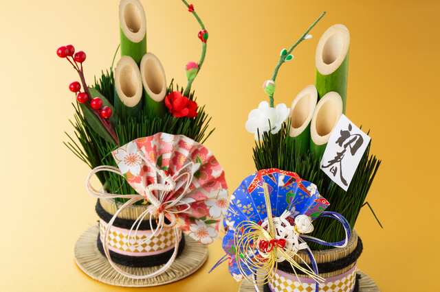 喪中の正月飾りはNG？門松、しめ縄、鏡餅を飾っていい場合も解説