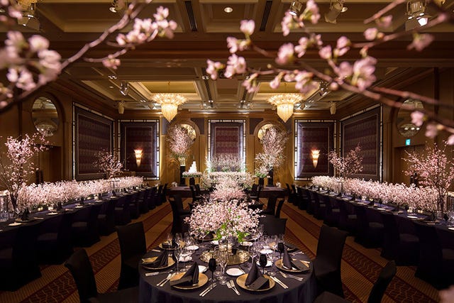 春の結婚式にぴったり！桜で魅せる春のウェディング特集 - おしゃれな結婚式小物が何でも揃う通販サイト ファルベ