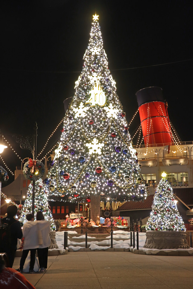 ツムツム ディズニー クリスマスツリー キャラクター イラスト トイストーリーPIXARトイストーリーグッズコレクション