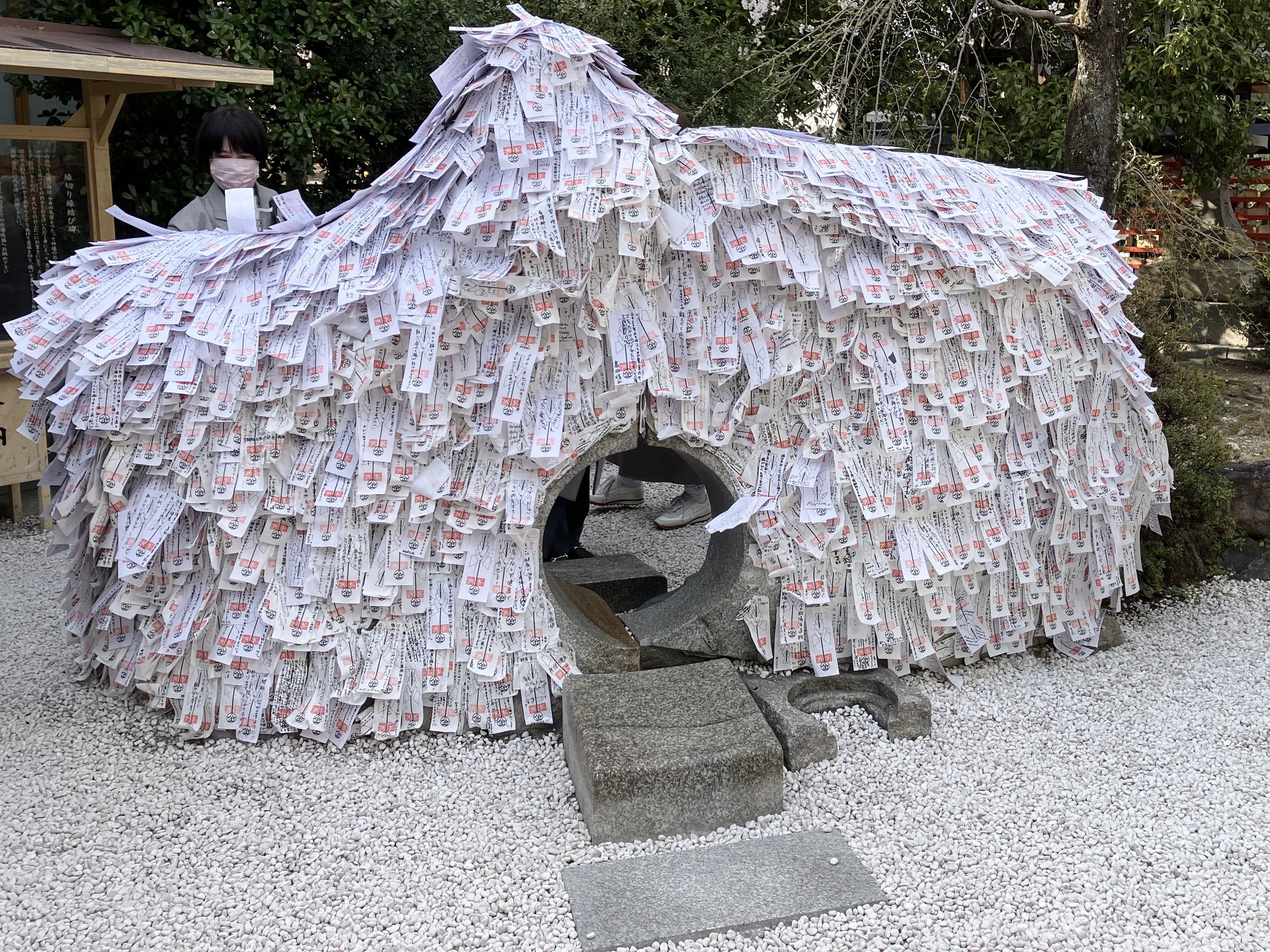 縁切り』『縁結び』『身代わり』有名芸能人も多数訪問！東京赤坂にある豊川稲荷東京別院③れれれのんぶろぐ