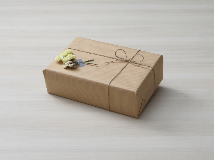 wrapping 大好きな人へ贈るプレゼントを可愛くラッピングほぼ100均でお洒落に包みたい