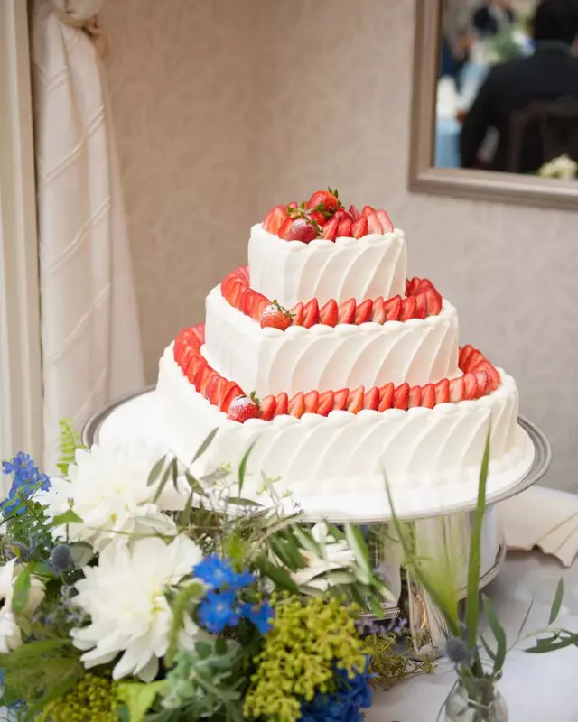 結婚式 ウェディングケーキの由来・種類♪ -公式 カフェ&ウェディング22 東京・吉祥寺の結婚式や貸切のできるカフェ