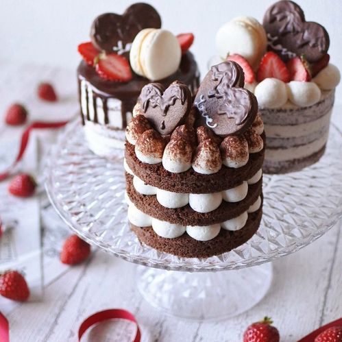 バレンタイン製作 指スタンプで可愛い、うさぎさんの壁面飾りの作り方ほいくびより