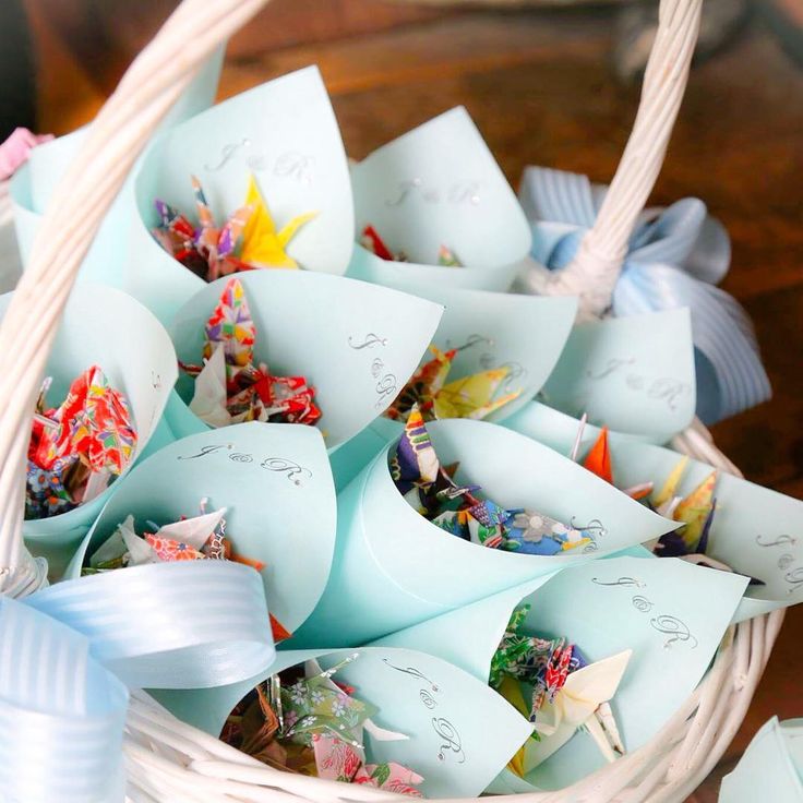 結婚式フラワーシャワーの代わりにしたい『○○シャワー』大全集